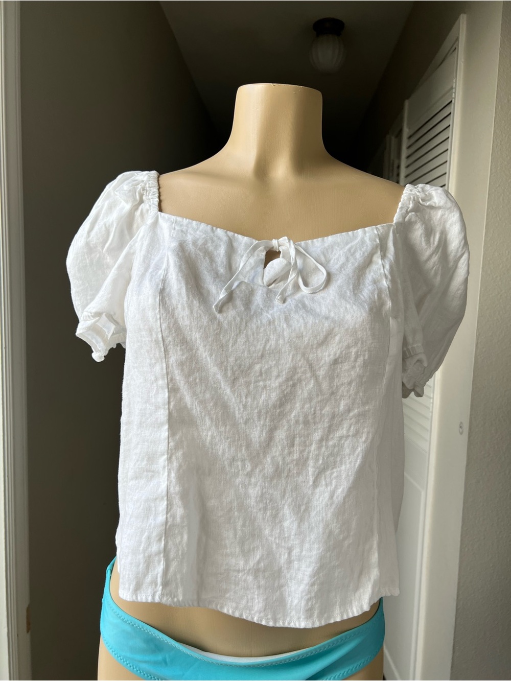 H&M White Linen Tie-Front Puff Sleeve Top
